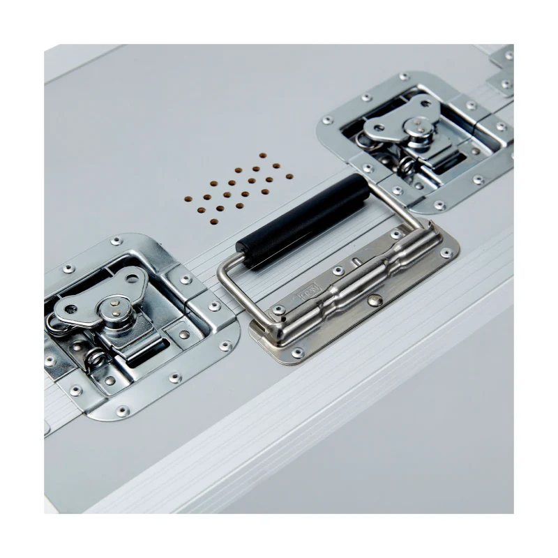 The GoCabby Mobile Device Charging Case (Charge Only) - Image 13