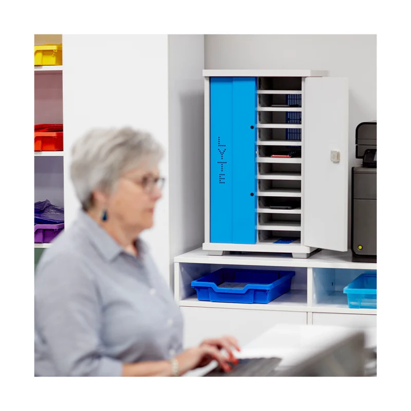 Lyte 10 - Single Door - Mini USB C & USB A - Mobile Device Charging Cabinet - Image 7