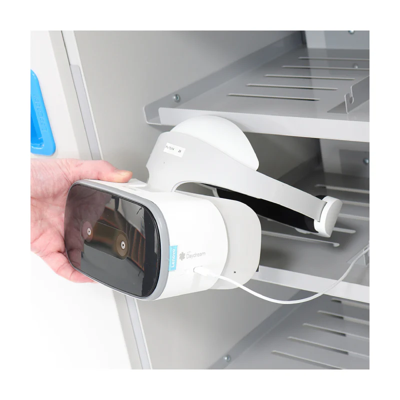 Lyte 16 Double Door VR USB A Mobile - Image 6